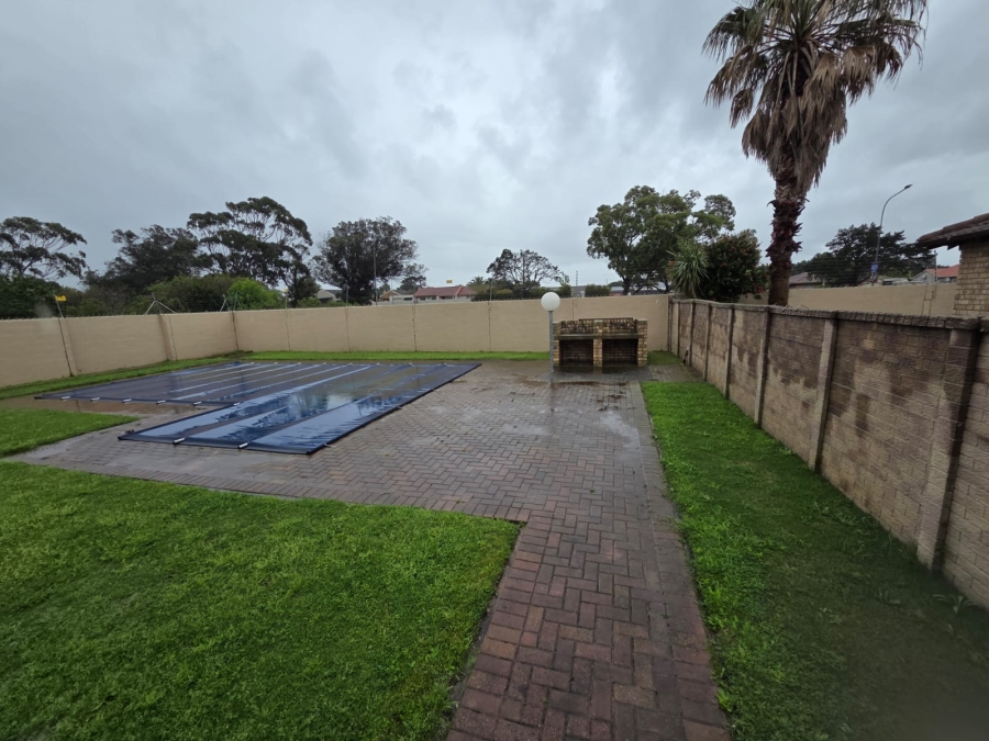3 Bedroom Property for Sale in Walmer Heights Eastern Cape